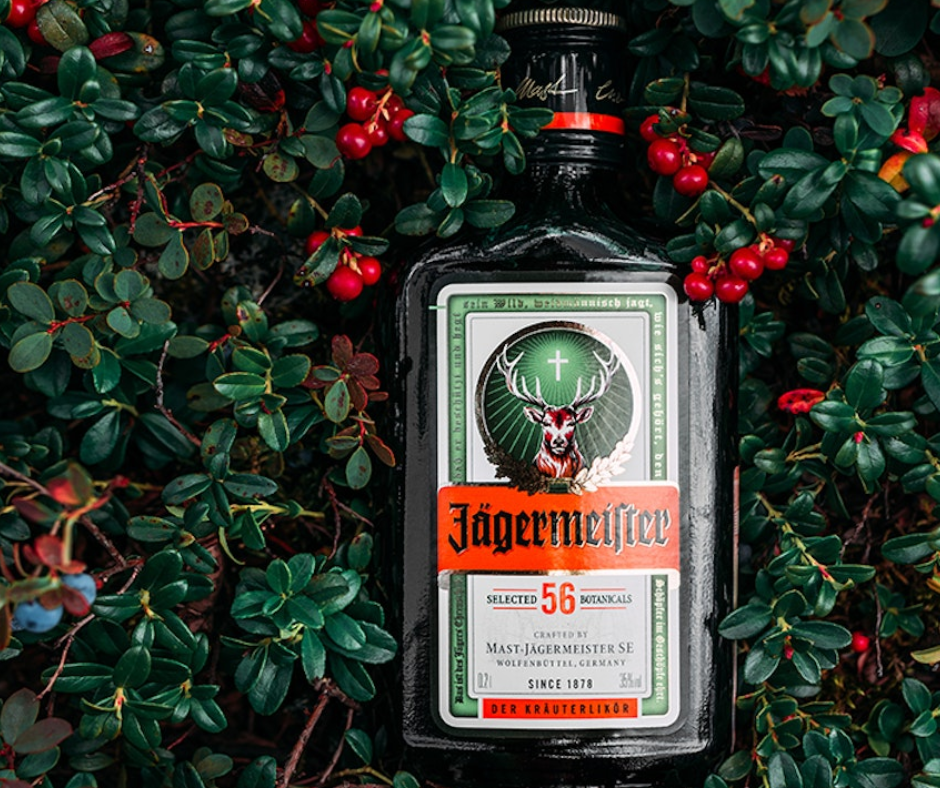 Jägermeister drinking: The delirious and disinhibiting effects of