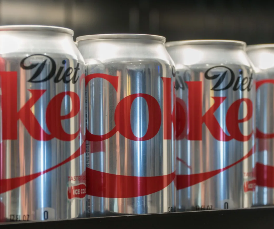 Is Diet Coke Keto: Examining Its Compatibility