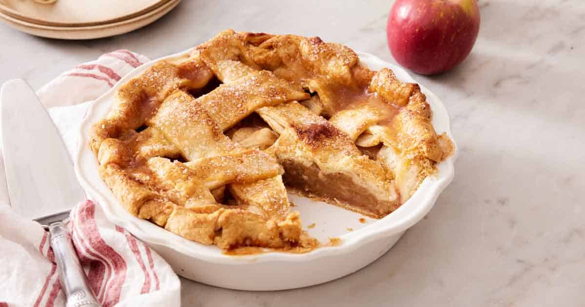 Savor the Flavor: A Foolproof Easy Apple Pie Recipe