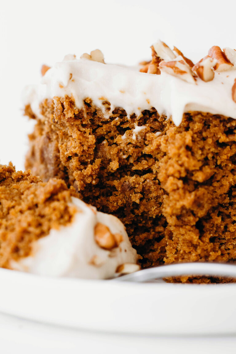 This Heavenly Spiced Carrot Cake is a Must-Try for Spice Lovers!
