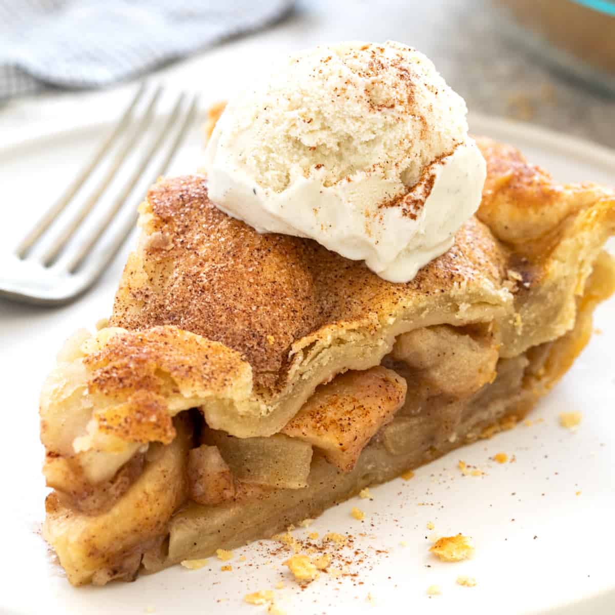 Savor the Flavor: A Foolproof Easy Apple Pie Recipe - Allowing the Apple Pie to cool