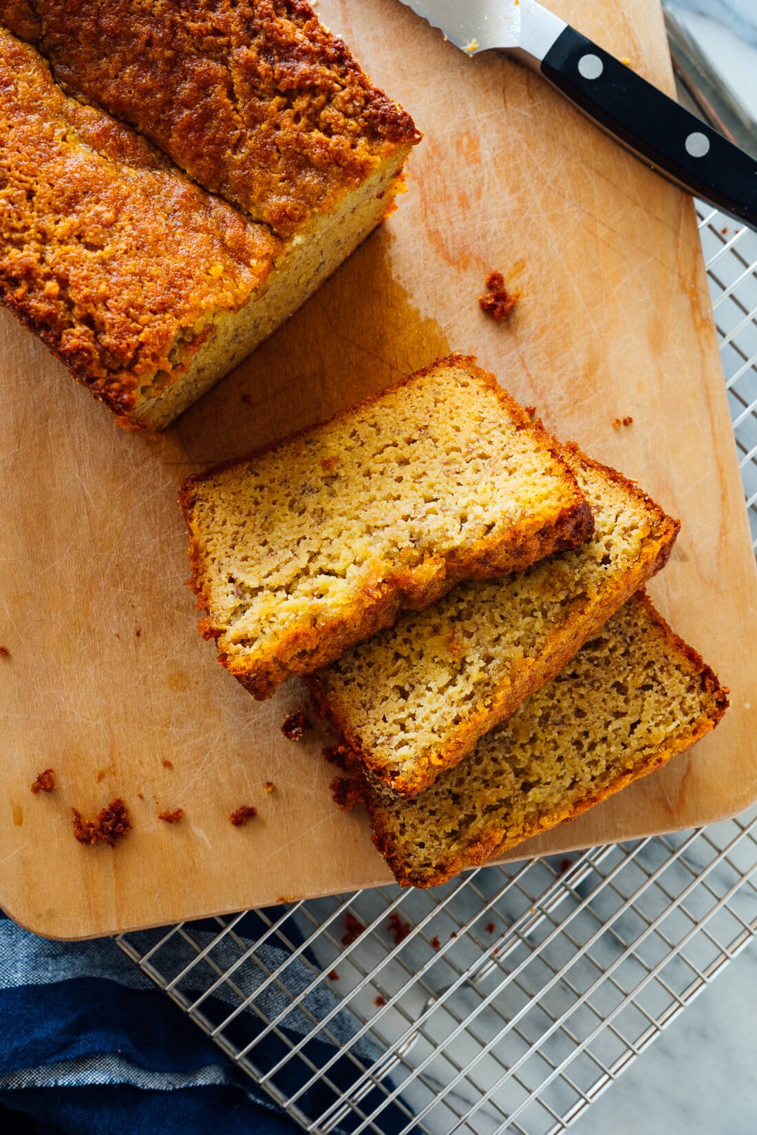 This Easy Banana Nut Bread is a Perfect Bake for Everyone!